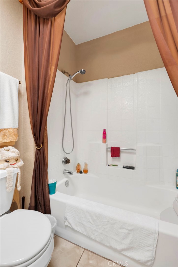 19031 Shoshonee Property Photo 21