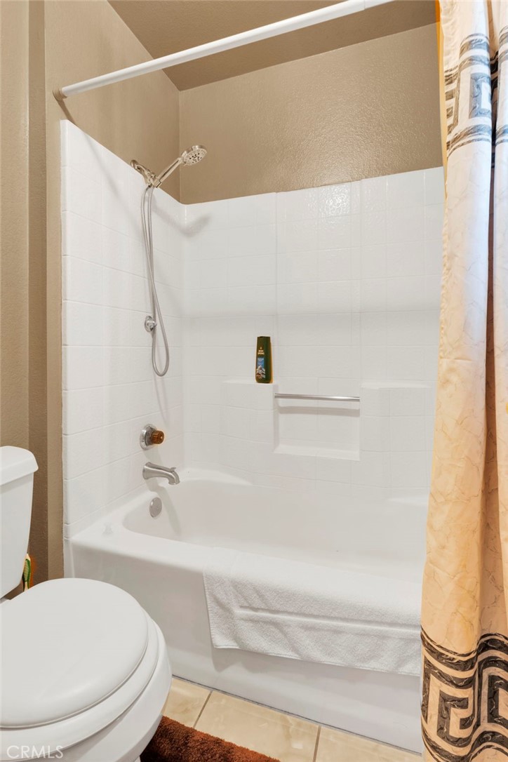 19031 Shoshonee Property Photo 28