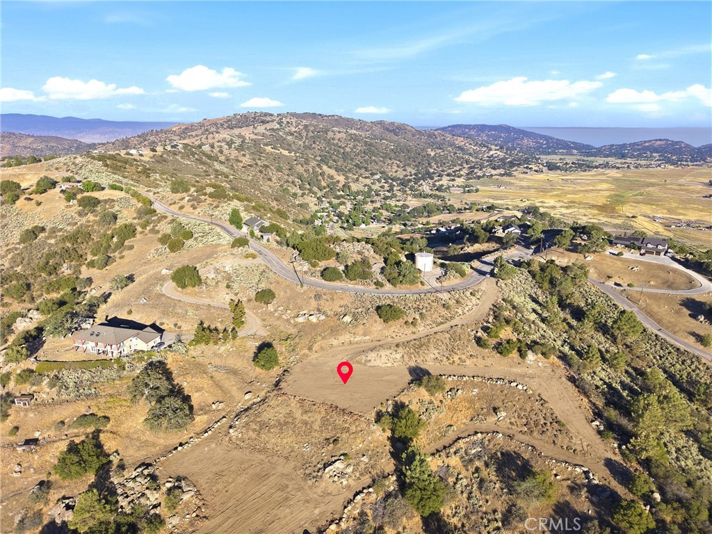 26400 Skyline Drive Property Photo 14