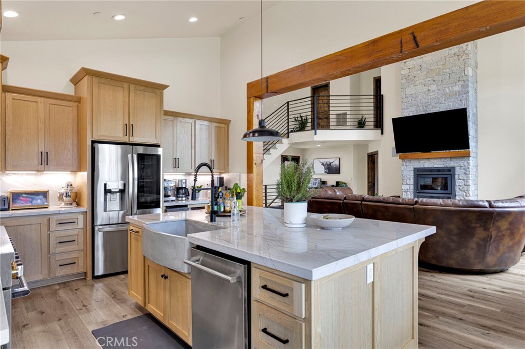2324 Zermatt Property Photo 11