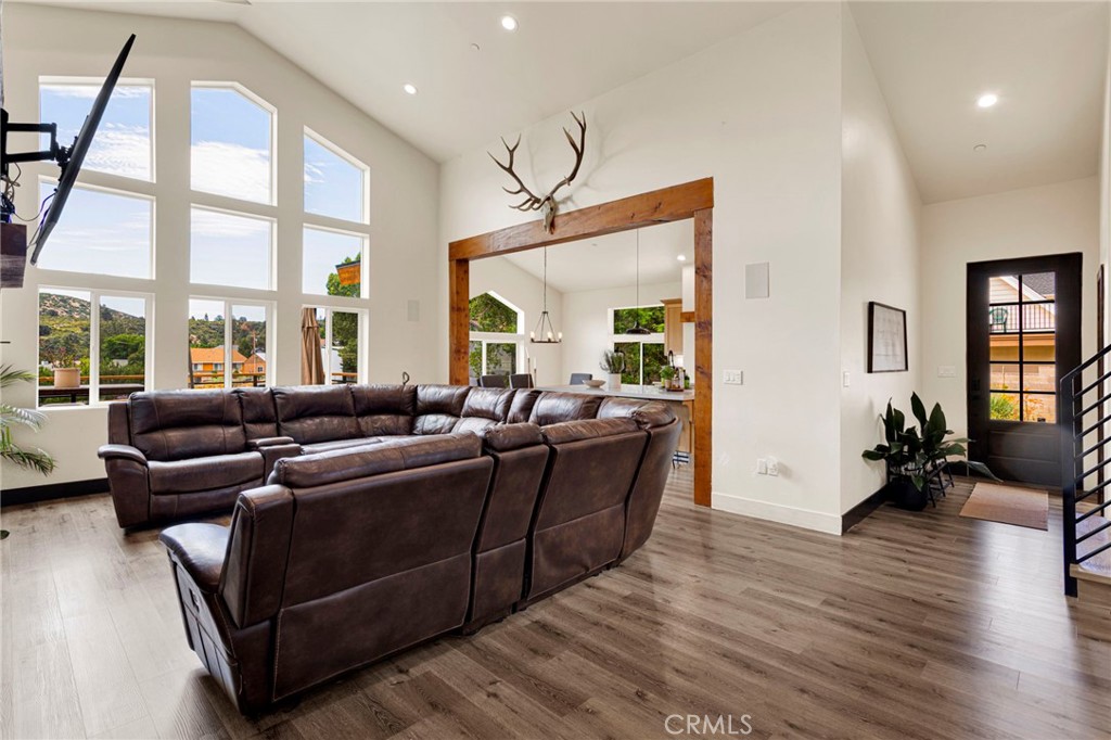 2324 Zermatt Property Photo 21