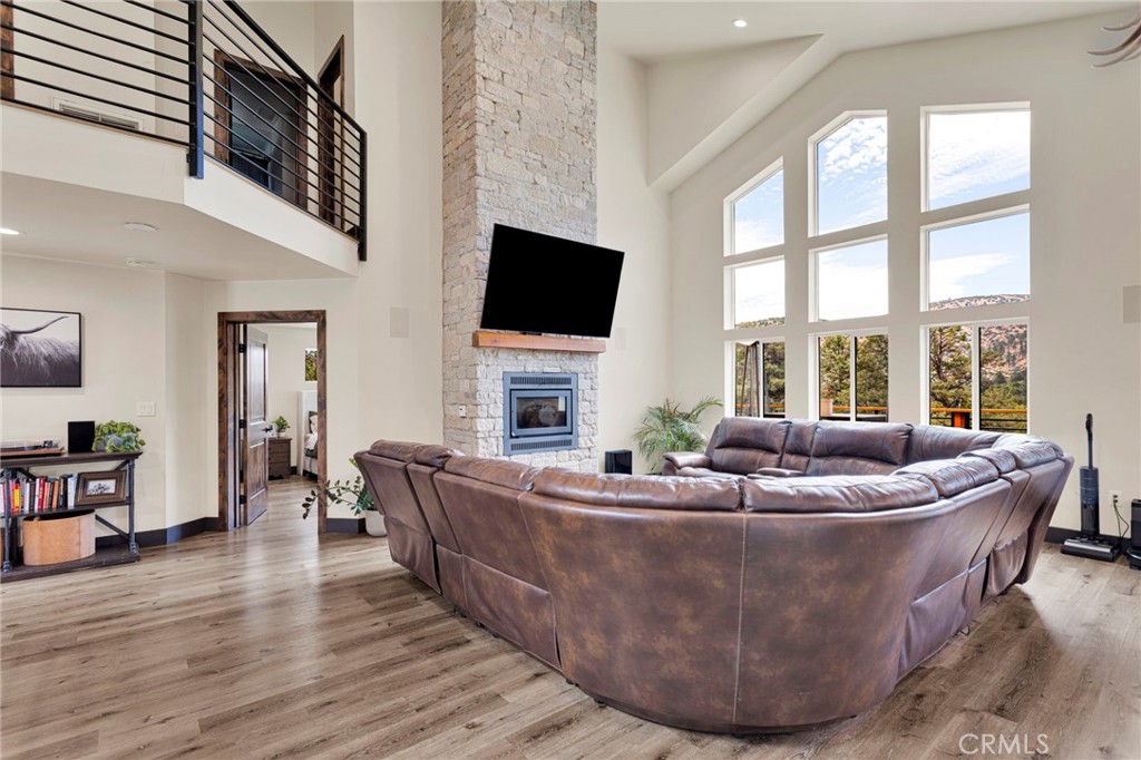 2324 Zermatt Property Photo 23