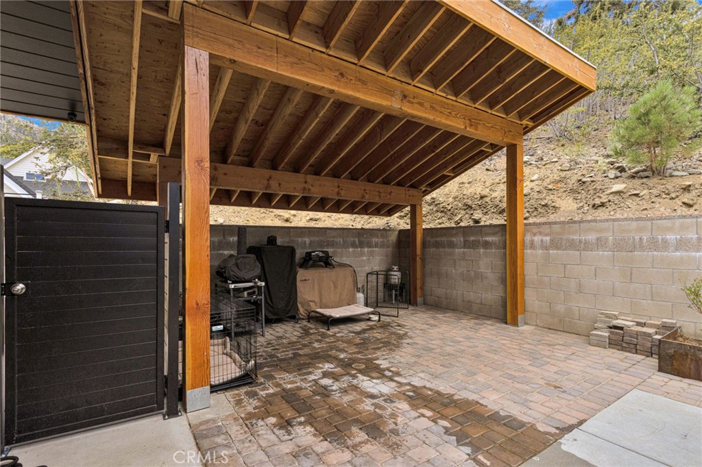 2324 Zermatt Property Photo 53
