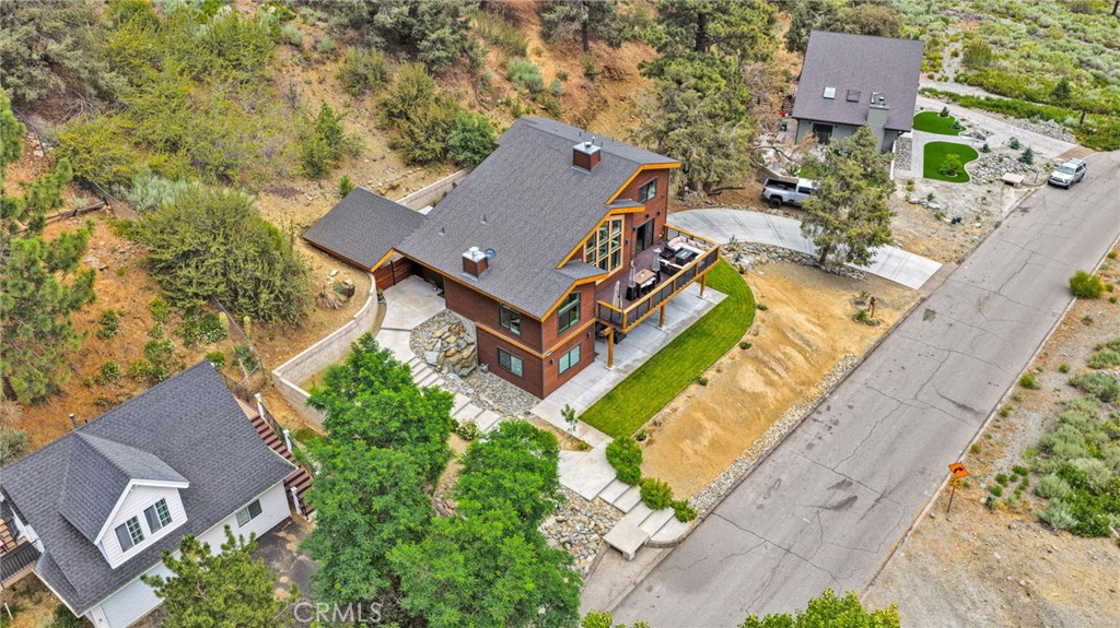 2324 Zermatt Property Photo 67