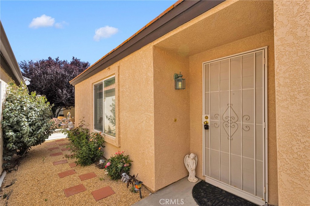 19034 Stoddard Property Photo 5
