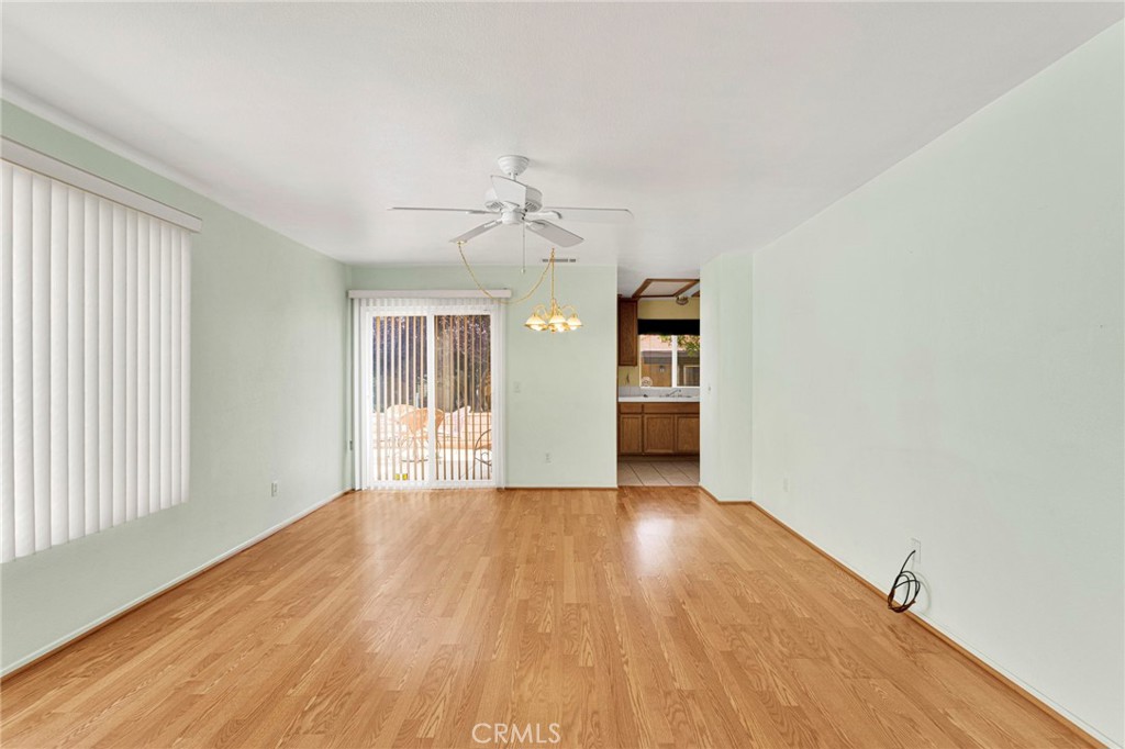 19034 Stoddard Property Photo 9
