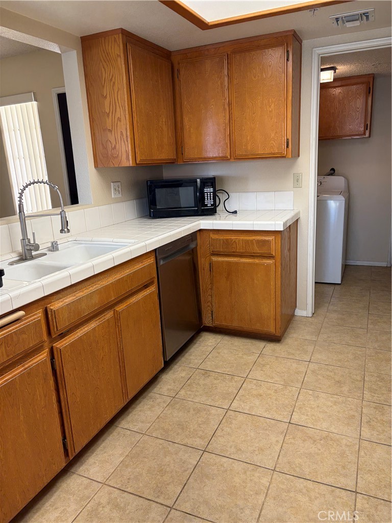 11454 Nautical 4 Property Photo 10