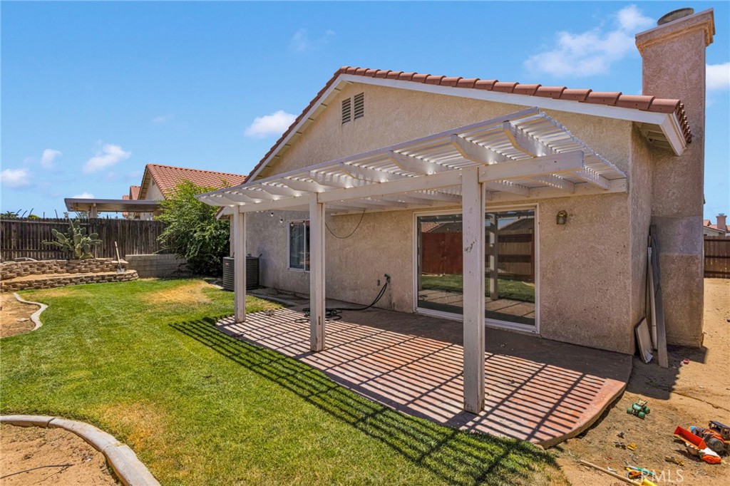 17592 Electra Drive Property Photo 28