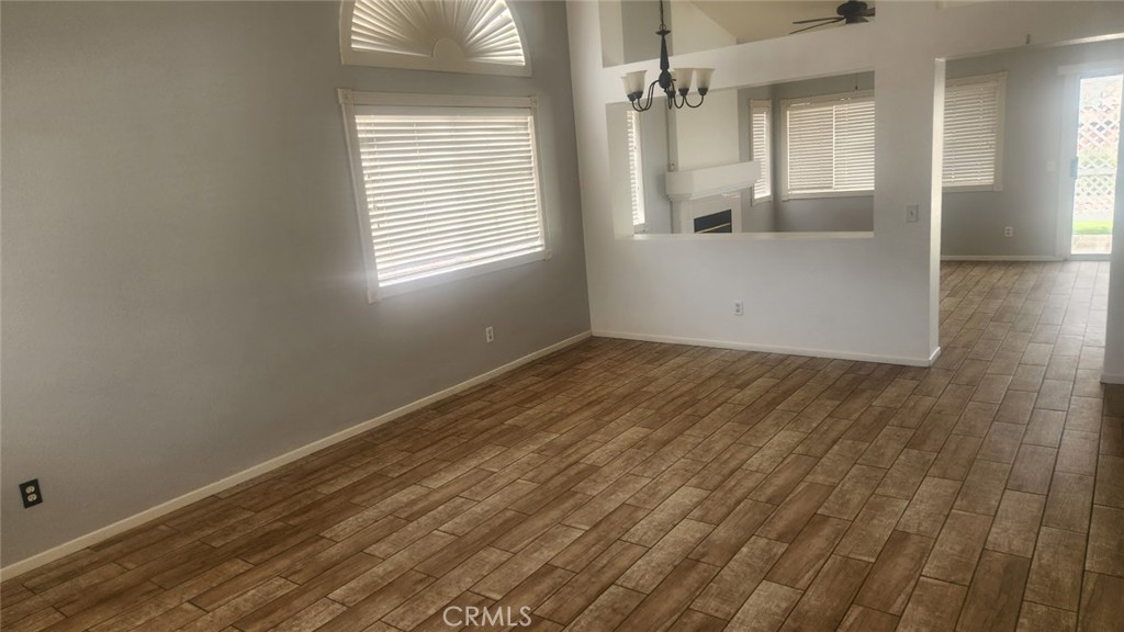15430 Amber Pointe Property Photo 6