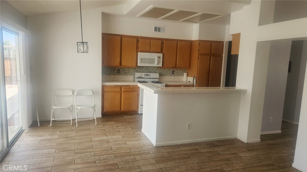 15430 Amber Pointe Property Photo 13