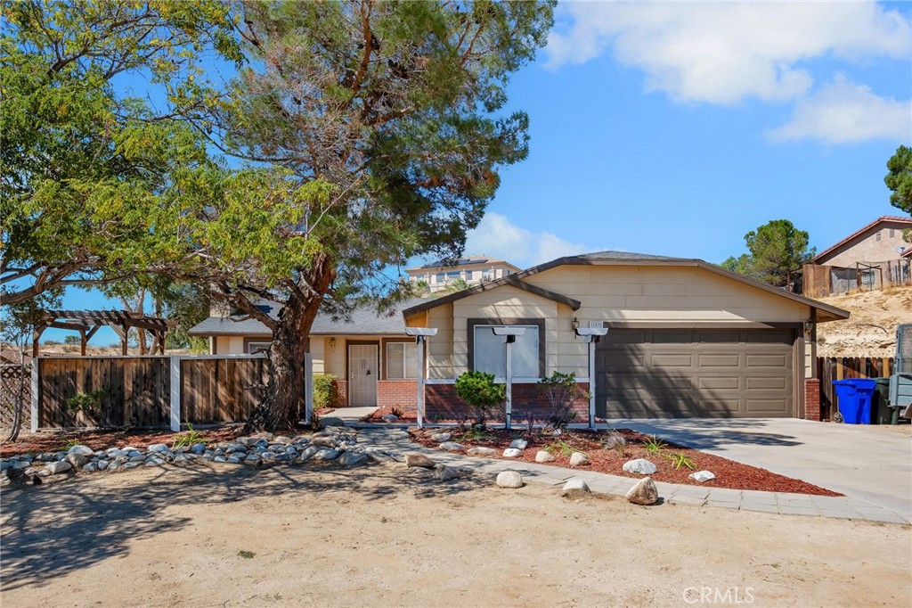 13578 Dean Property Photo 1