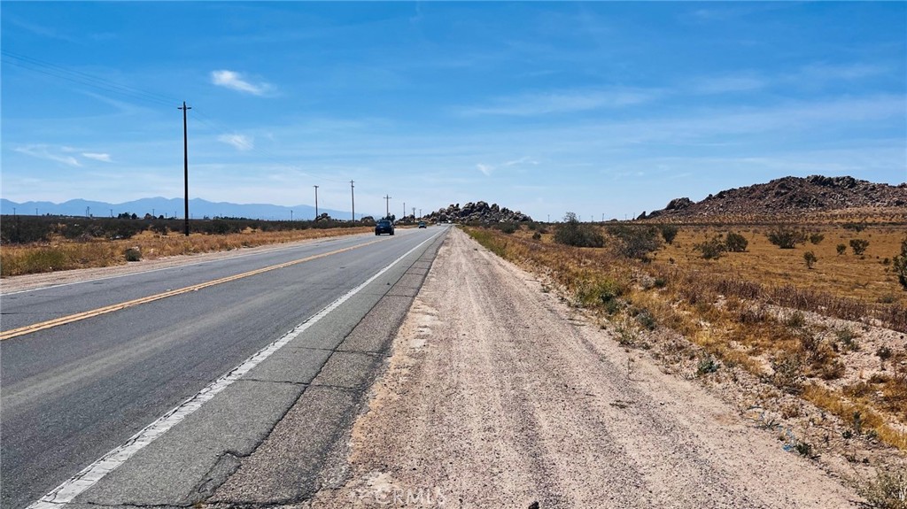 14239 Highway 18 Property Photo 8