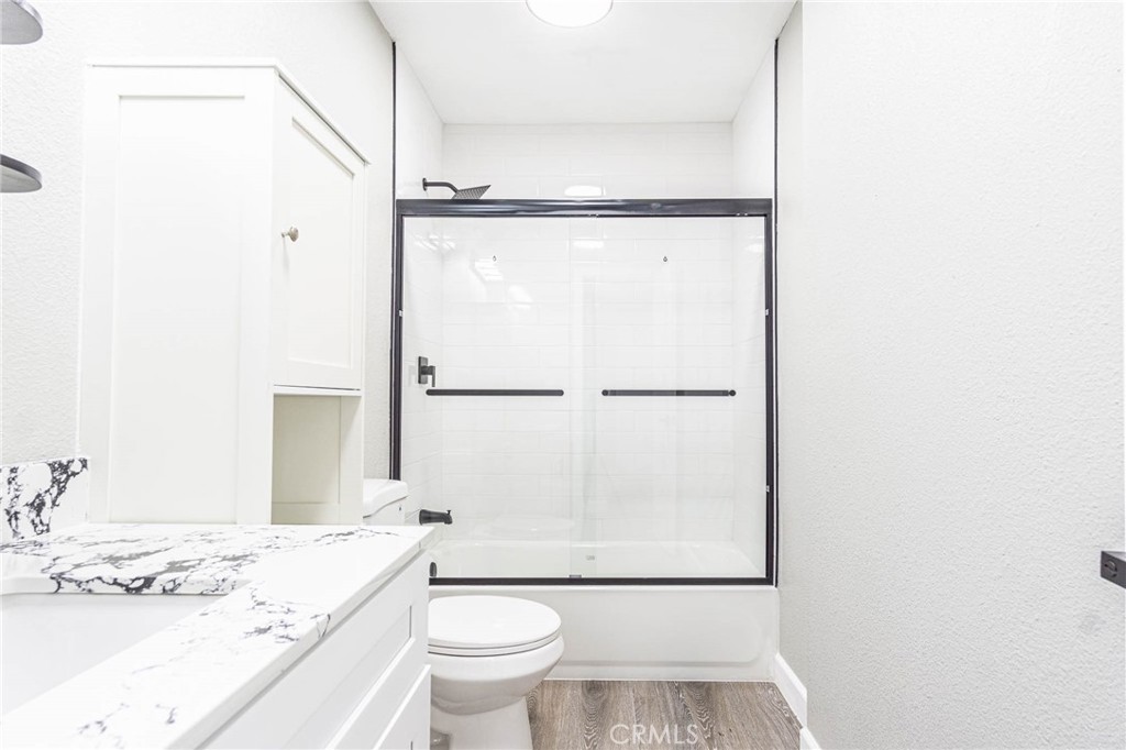 16621 Glendower Property Photo 26
