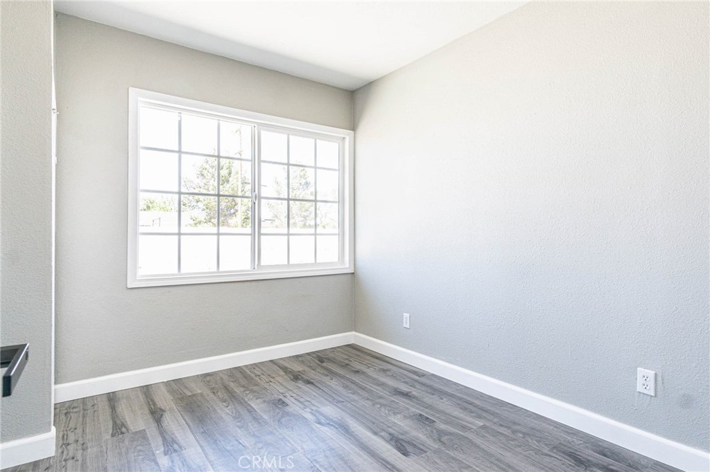16621 Glendower Property Photo 34