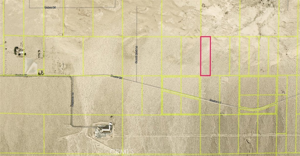 9 Center Road Property Photo 3