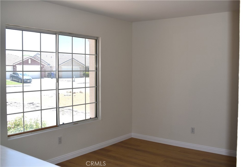 13246 Davidson Property Photo 5