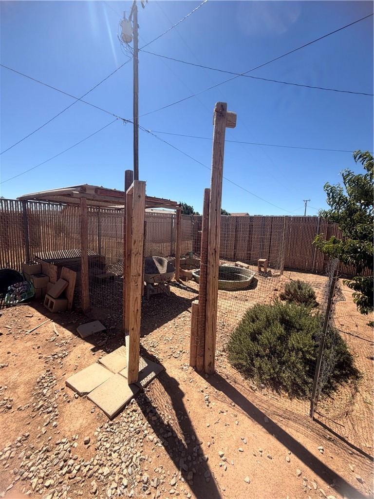 16661 Pawnee Property Photo 4
