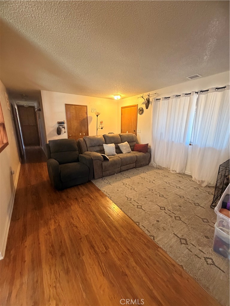 16661 Pawnee Property Photo 19