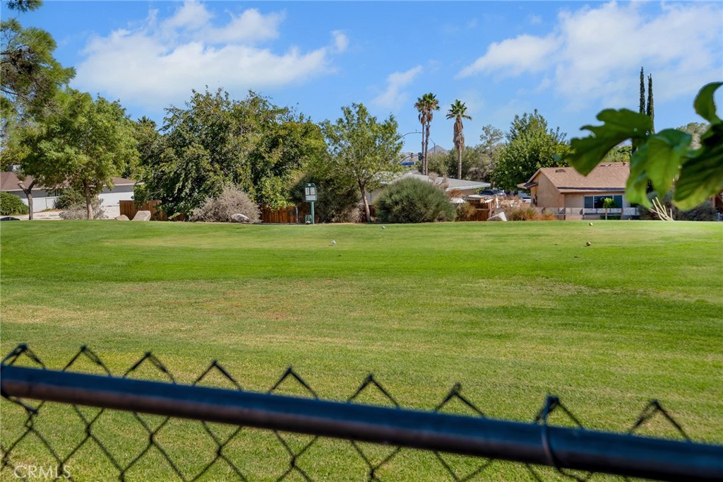 13887 Oakmont Drive Property Photo 7