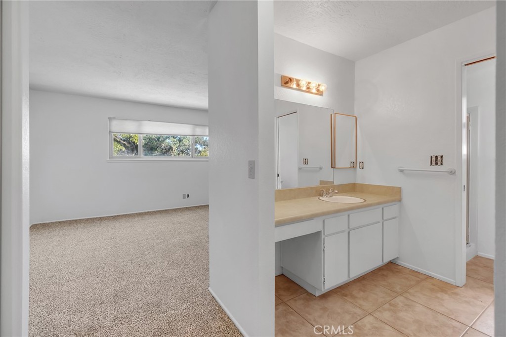 13887 Oakmont Drive Property Photo 26