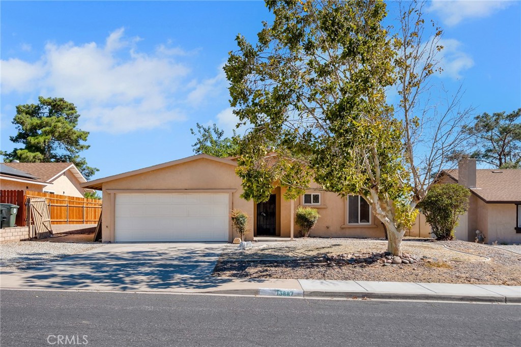13887 Oakmont Drive Property Photo 36