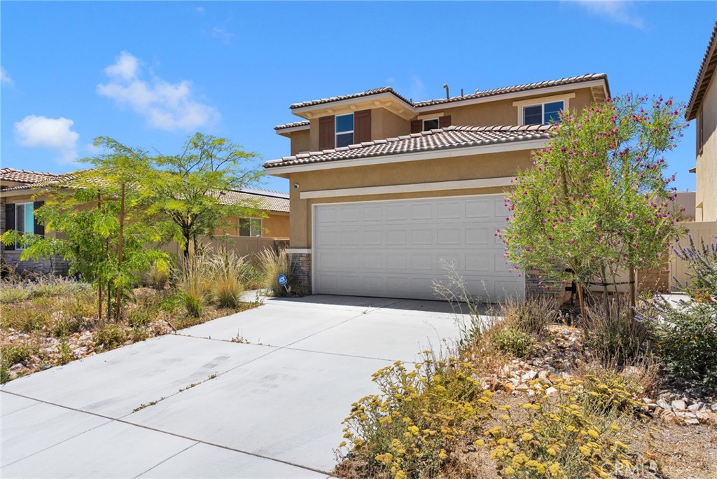 13097 Lancaster Property Photo 3