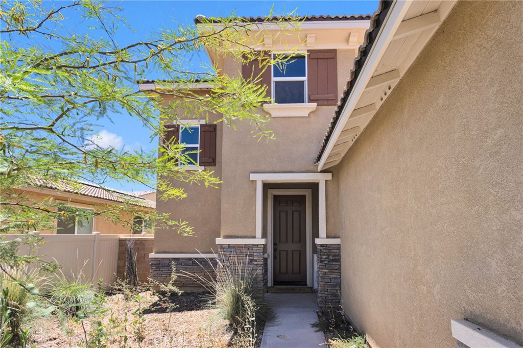 13097 Lancaster Property Photo 4