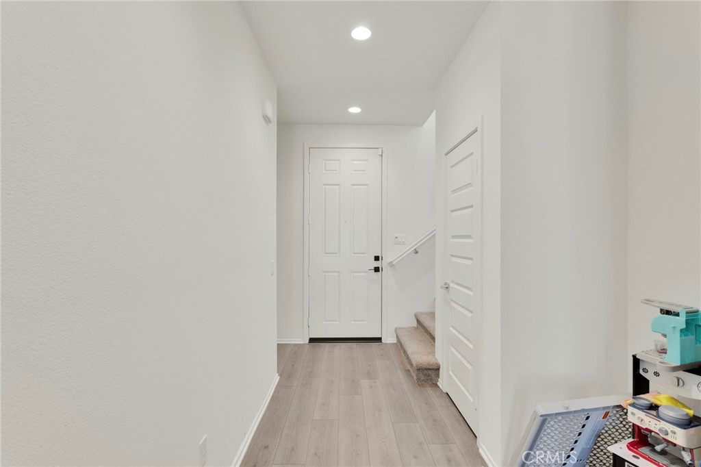 13097 Lancaster Property Photo 5
