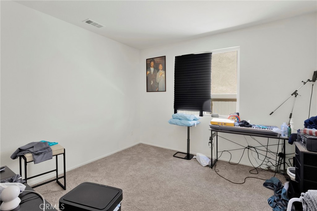 13097 Lancaster Property Photo 16