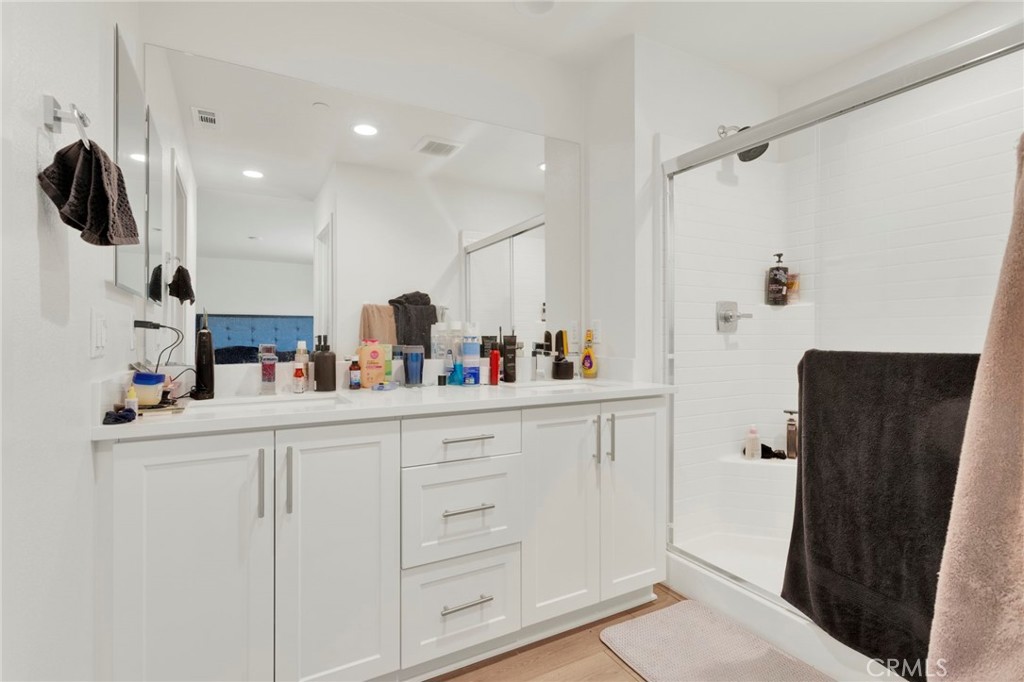 13097 Lancaster Property Photo 22