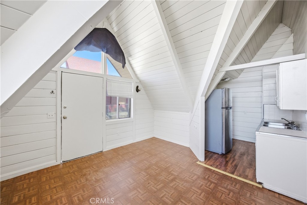 25567 Main Property Photo 10