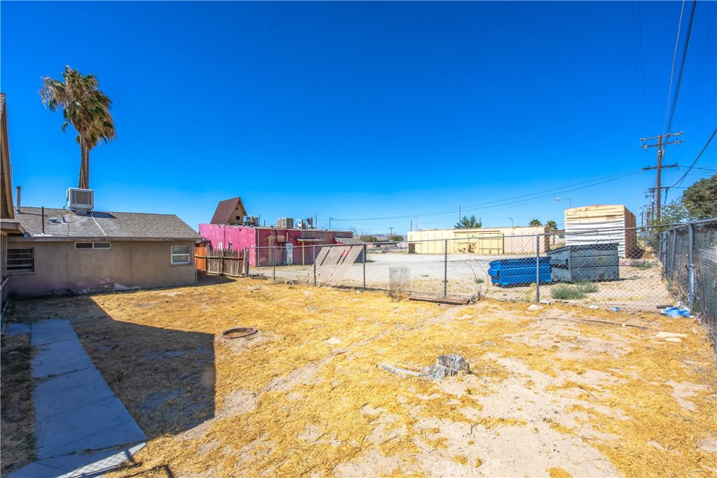 25567 Main Property Photo 44