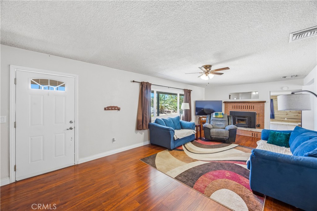 36703 Bel Air Street Property Photo 5
