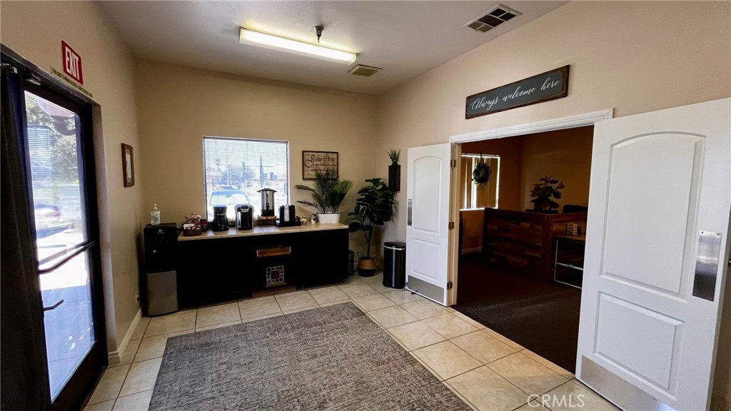 15065 Palmdale Road Property Photo 15