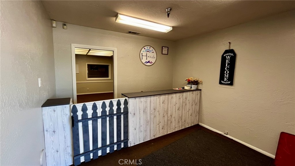 15065 Palmdale Road Property Photo 17