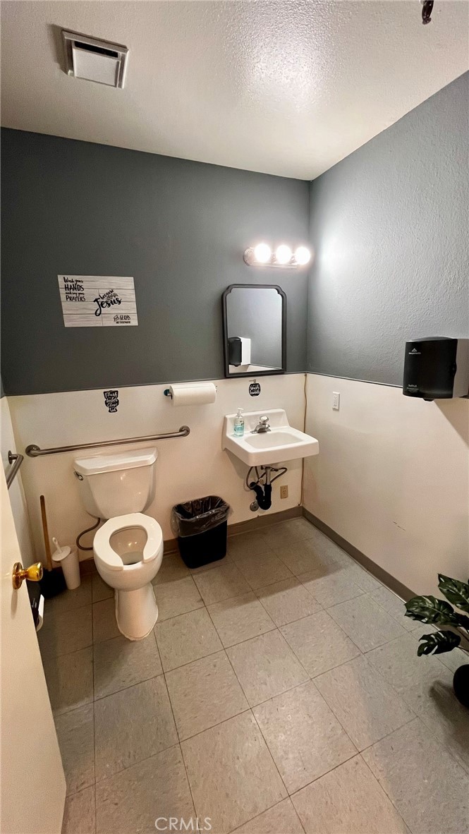 15065 Palmdale Road Property Photo 28
