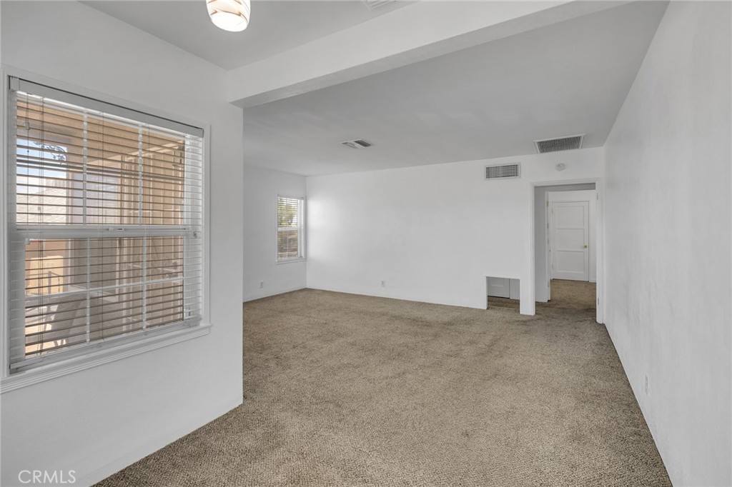 713 Mount Vernon Property Photo 10
