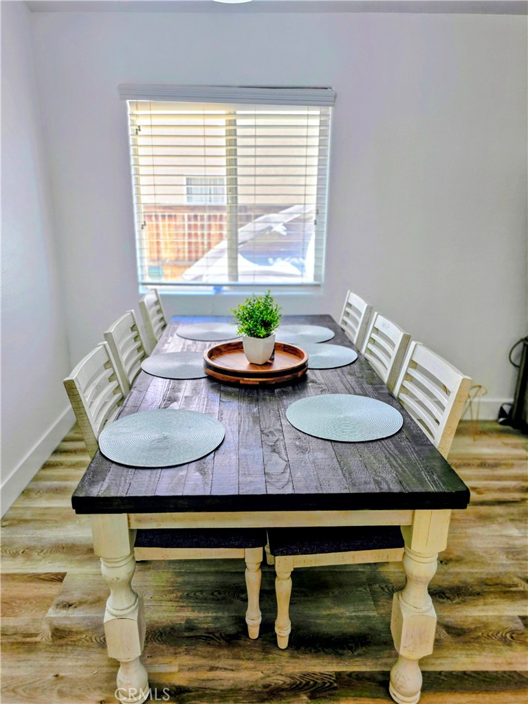 11324 Villa Street Property Photo 6