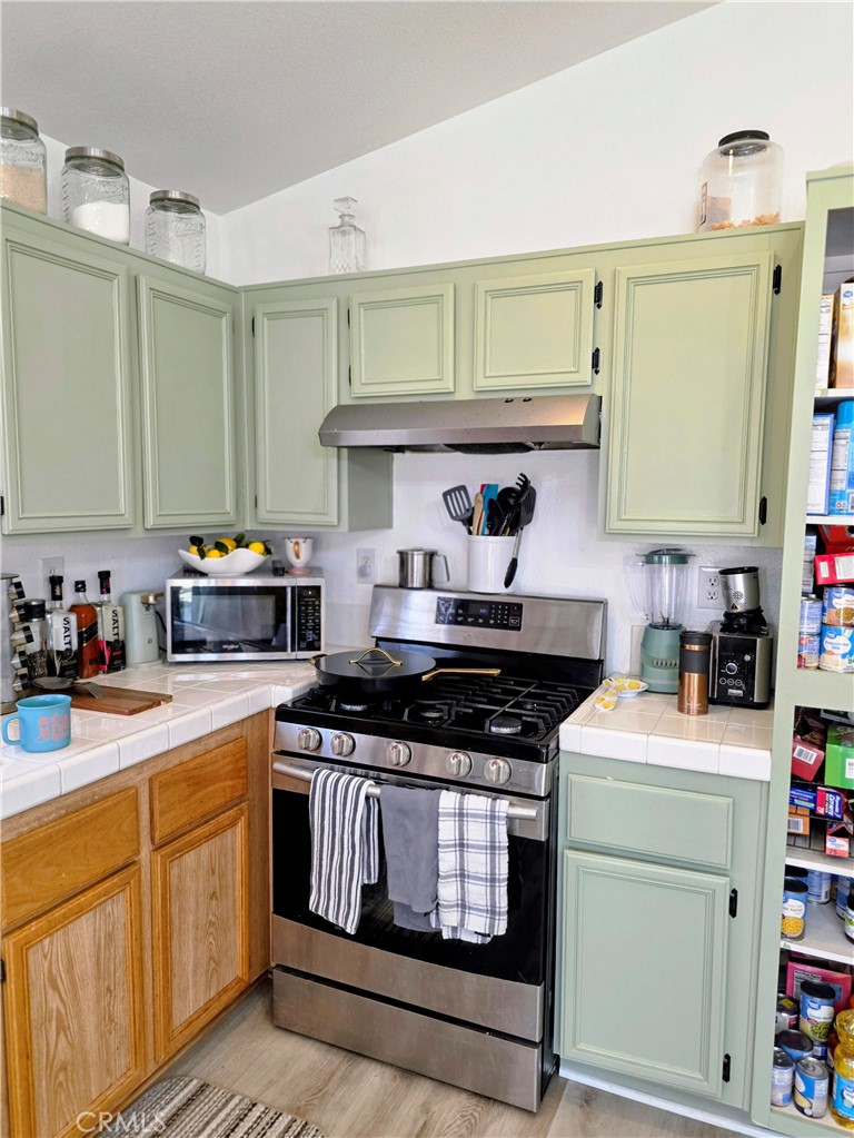 11324 Villa Street Property Photo 9