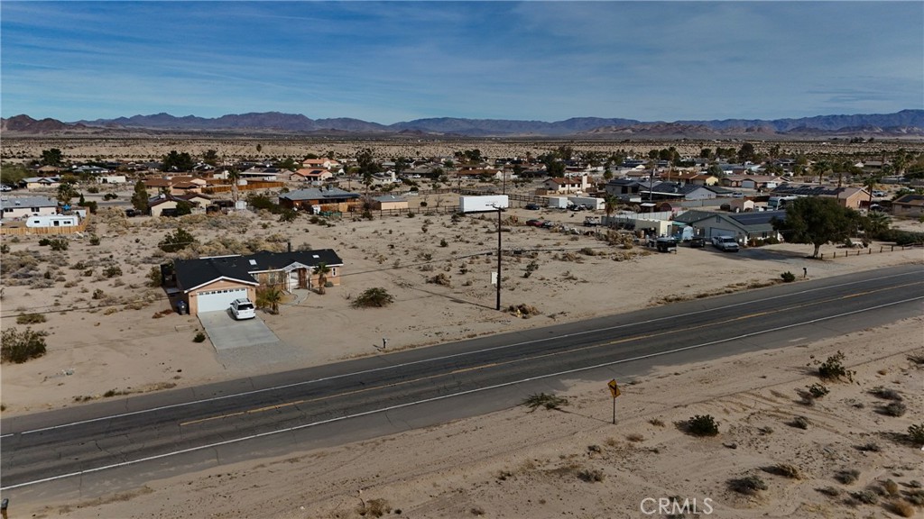 792 Amboy Property Photo 9