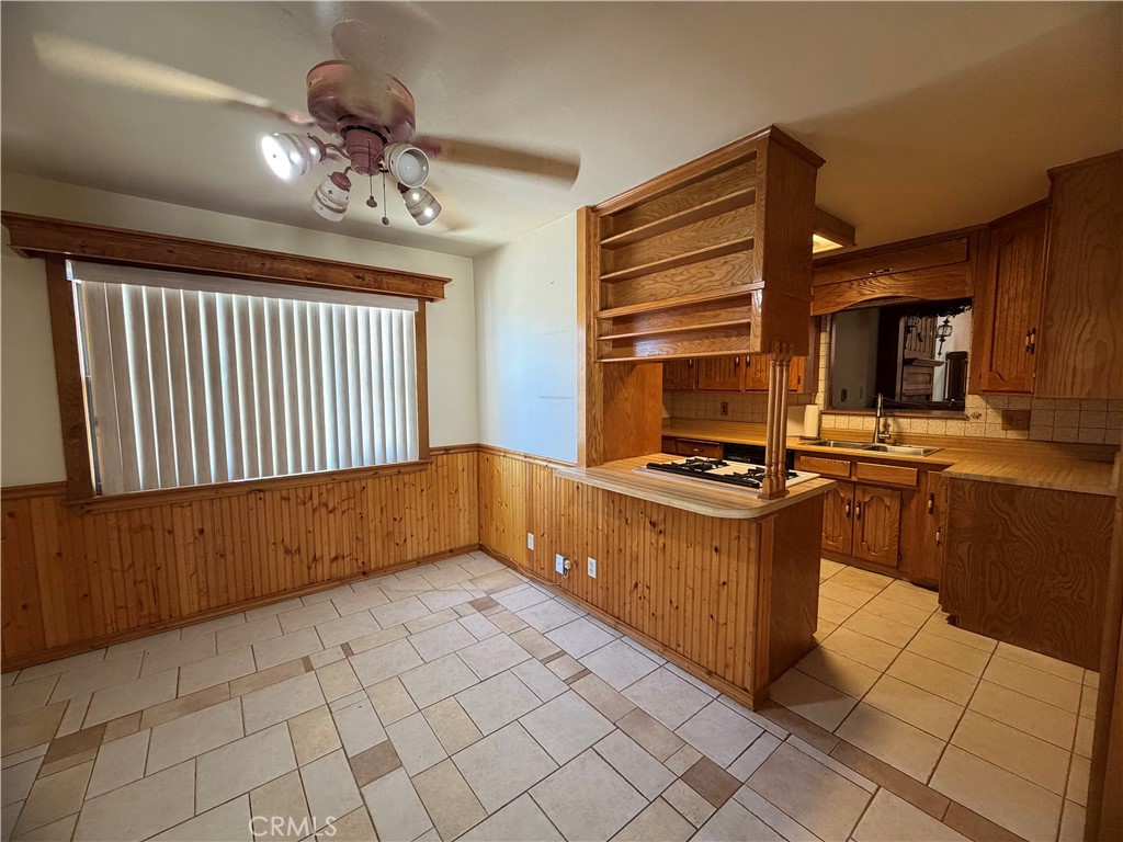 650 Yucca Avenue Property Photo 5