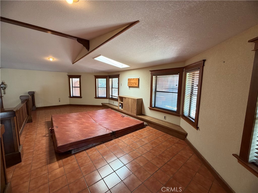650 Yucca Avenue Property Photo 21