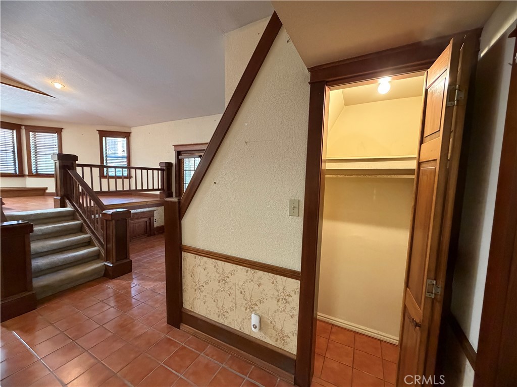 650 Yucca Avenue Property Photo 32