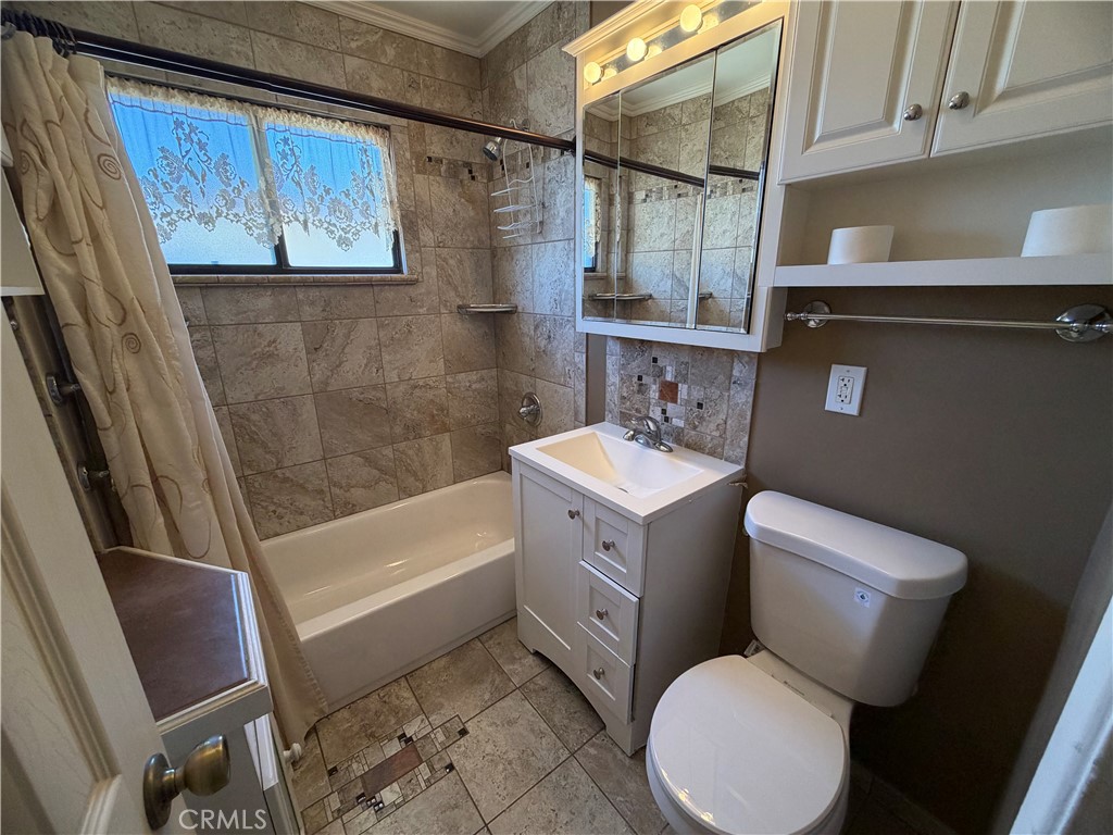 650 Yucca Avenue Property Photo 38