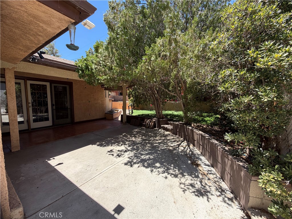 650 Yucca Avenue Property Photo 46