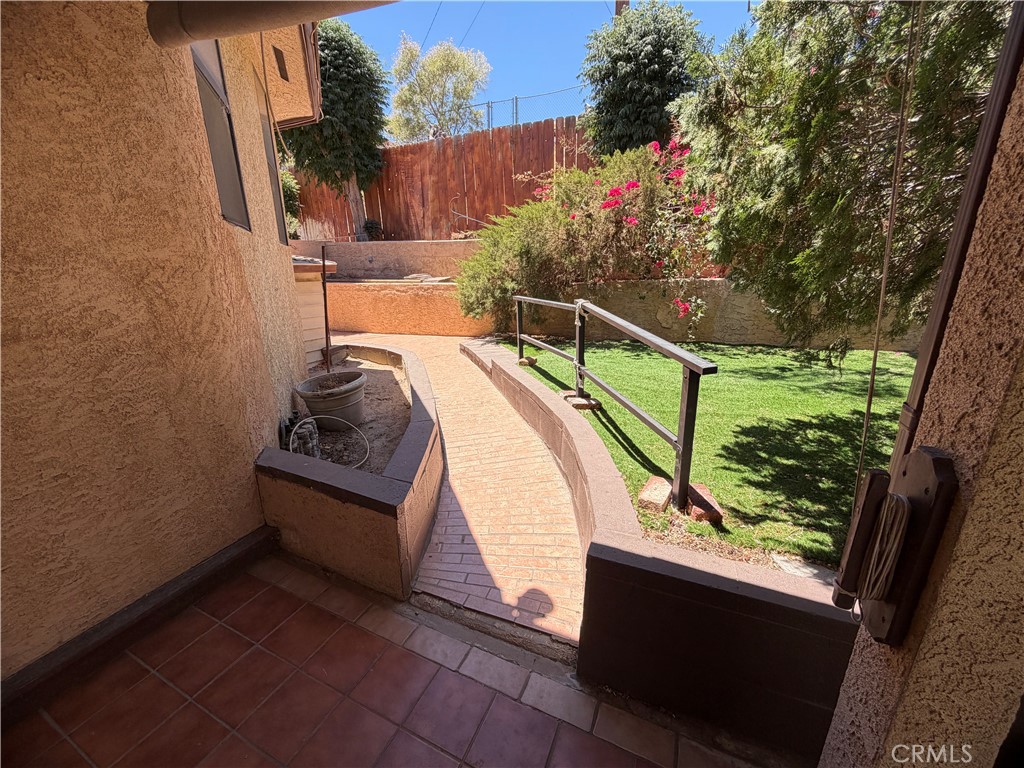 650 Yucca Avenue Property Photo 50