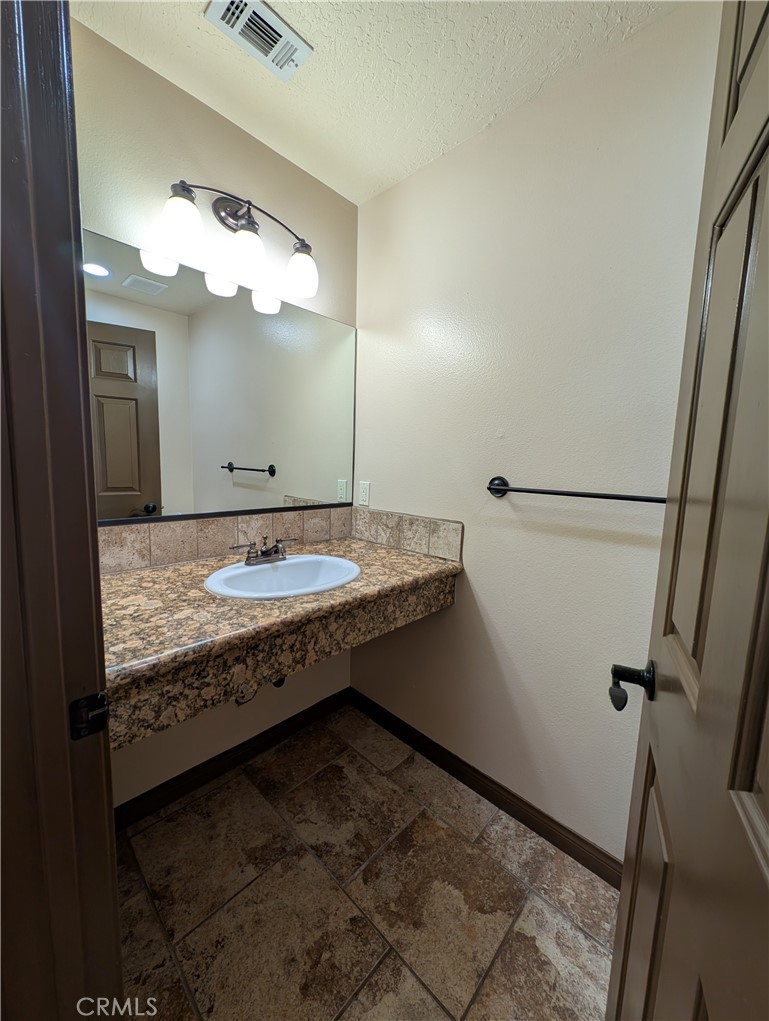 27160 Vista 13 Property Photo 7