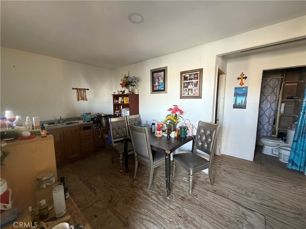 1 North Side Property Photo 14