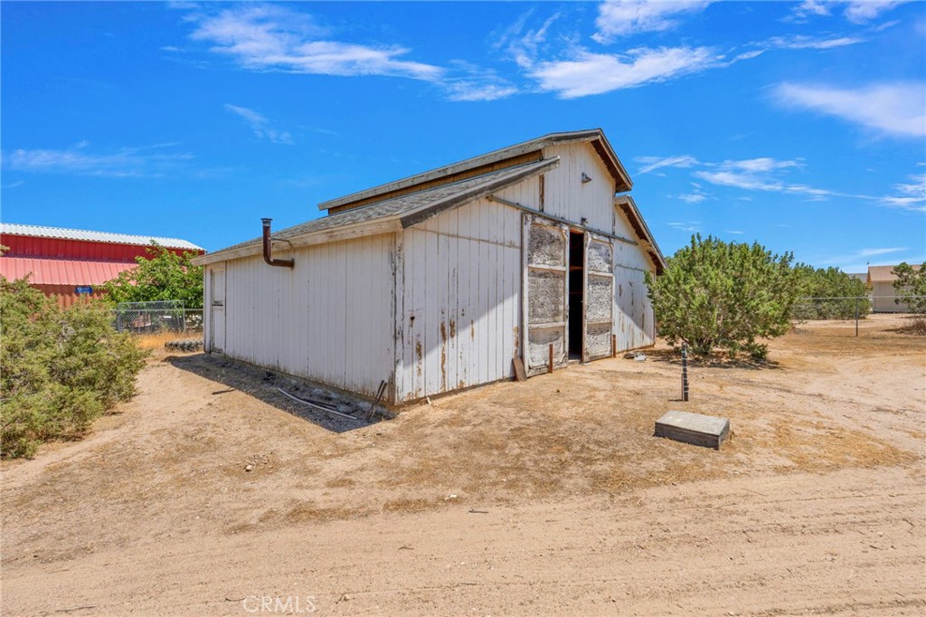 8172 Coyote Property Photo 34