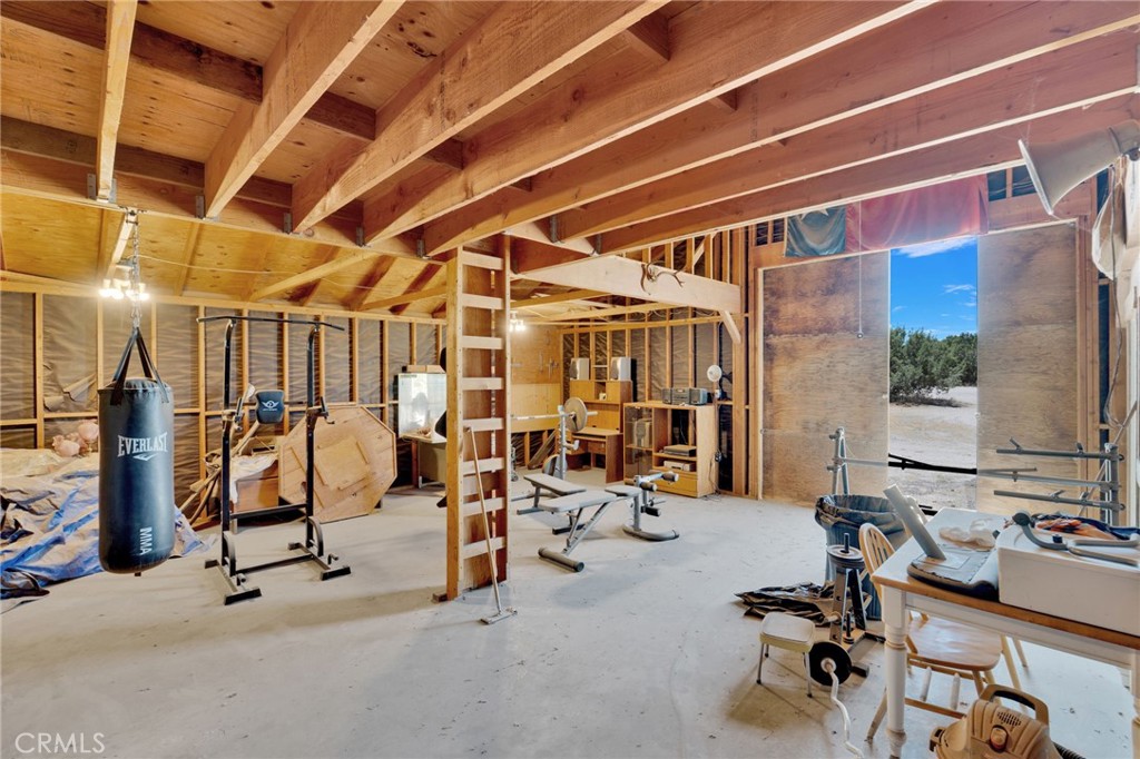 8172 Coyote Property Photo 37